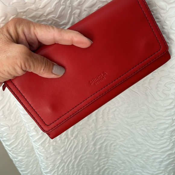Shinola red leather wallet / clutch - Picture 4 of 6